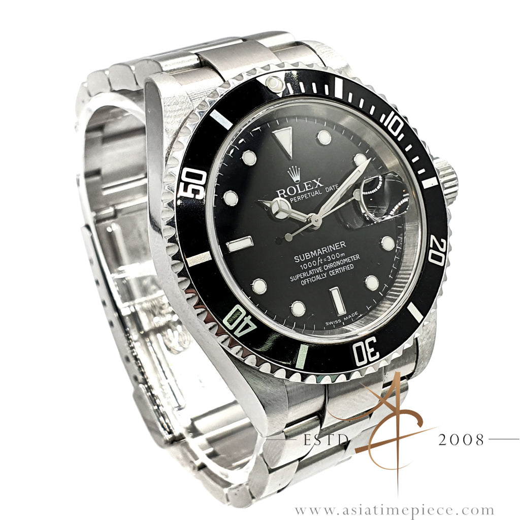 海月 2005 Rolex Submariner Date Black 16610 Oystersteel Box Papers
