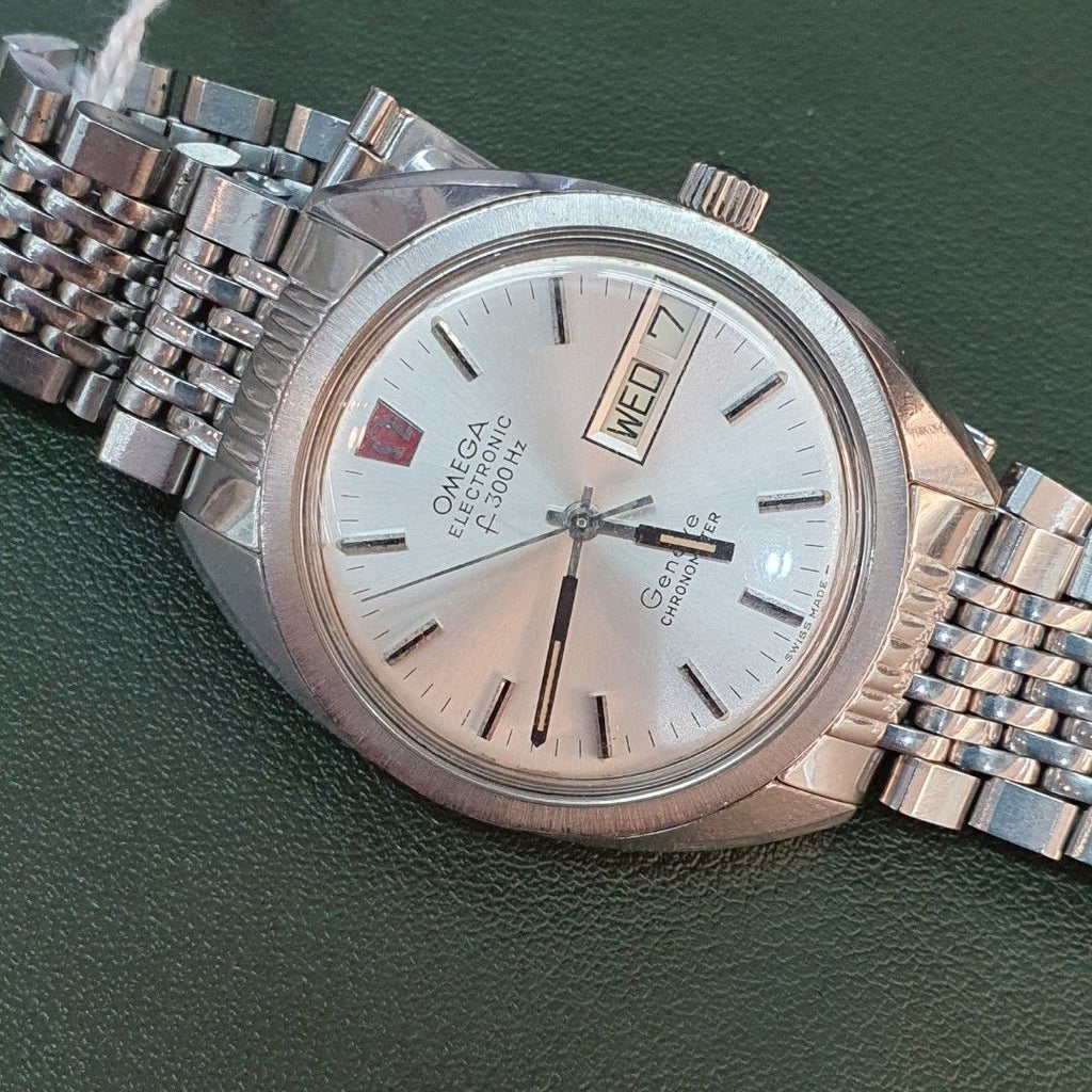 Omega Electronic F300 Hz Geneve Chronometer Watch 1970s – Asia