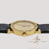 Tiffany & Co. Atlas M0630 D286.753 in 18K Gold Quartz 31mm