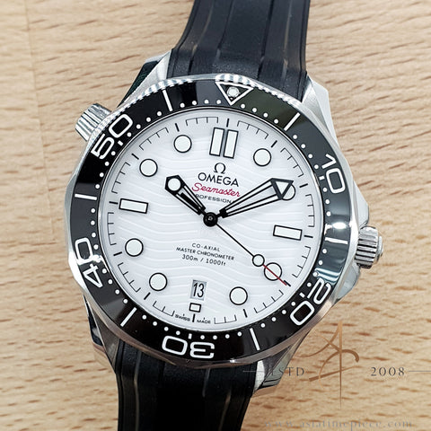 Omega Seamaster Diver 300M Ref 210.32.42.20.04.001 Co-Axial Master Chronometer 42mm (2021)